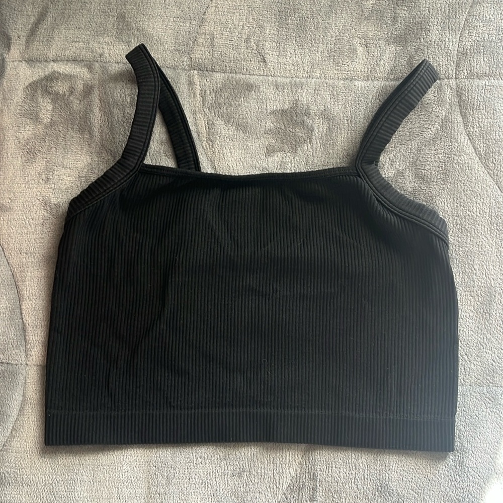 Medium black Colsie crop top